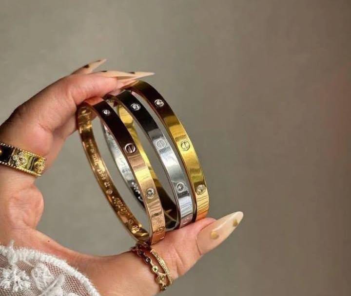 Crafted with precision engineering, our Golden Hand bangles offers exceptional durability