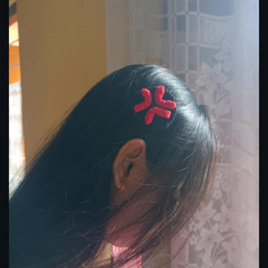 ❤️ Handmade Crochet Hair Clip – Red Petal Charm 🌸
