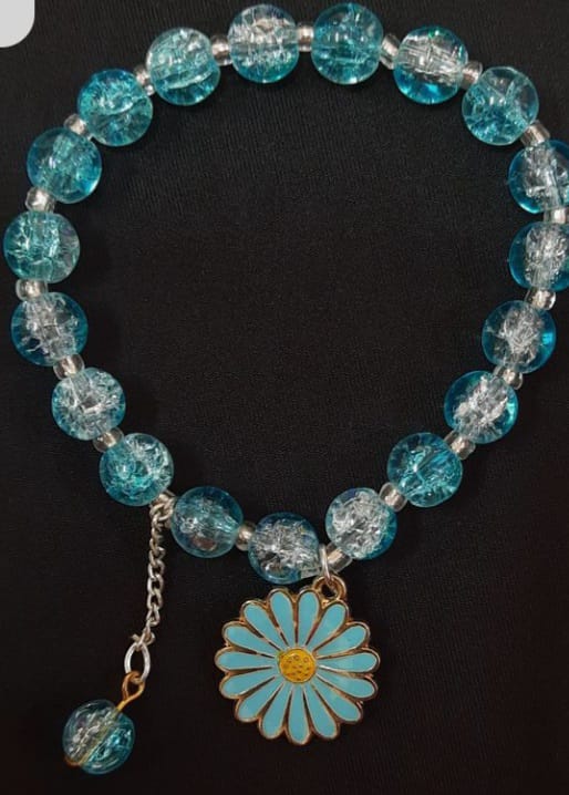 Aqua Bloom Beaded Bracelet – Dainty Charm with Floral Magic