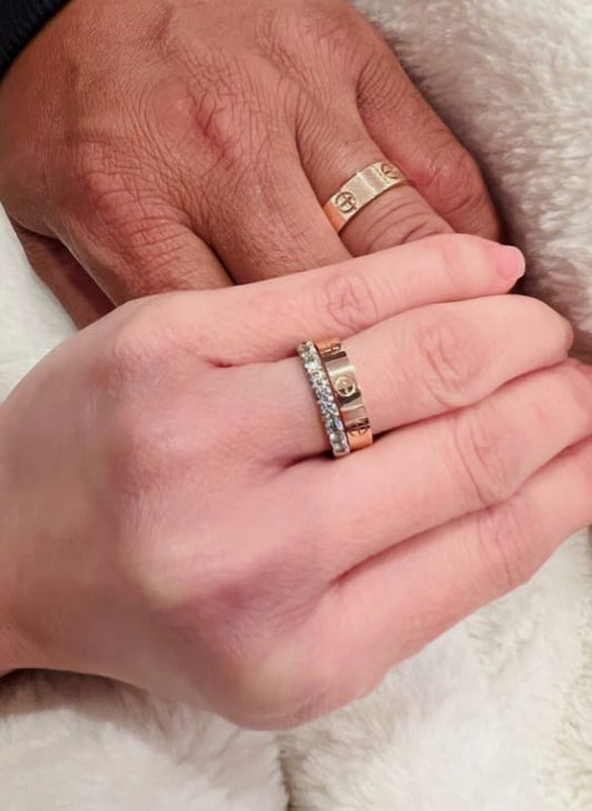 Crafted with precision, our gold couple rings symbolize your enduring commitment.