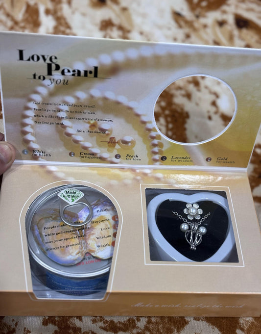 Love pearl pendant set..